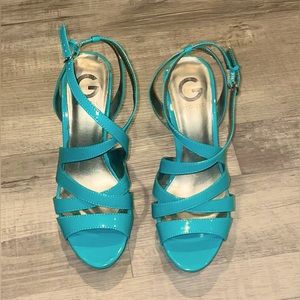 GUESS Turquoise Faux Patent Leather Strappy Sandals Heels Size 7